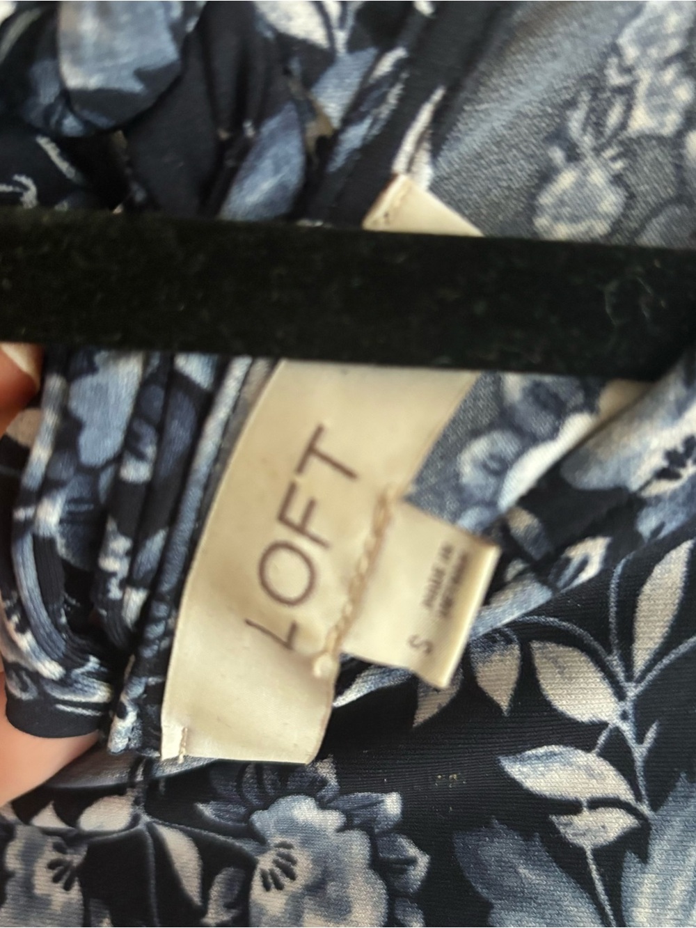 LOFT Black Blue Floral Sleeveless Knee Length Dress Size Small - Picture 8 of 9
